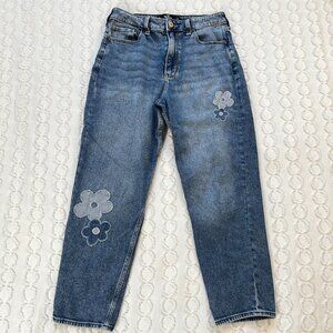 Hollister Ultra High Rise Mom Jean W29 Flower Patch Denim Hippie